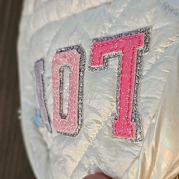 Girl's Love Backpack purse - Picture 7 of 8